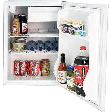 Black & Decker 2.7 CU FT Refrigerator with Freezer - CorpCom